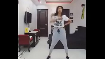 sexy maroc dance arabe Cfnm tales ging humiliate