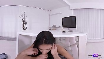 el se cogen la en porn video monte Sexo em locais proibidos4