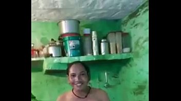 free hd boy lady video virgin seduce indian Friend for money