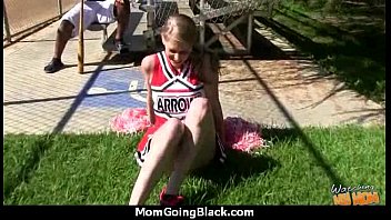 black big moms porn Wife gets knocked up6