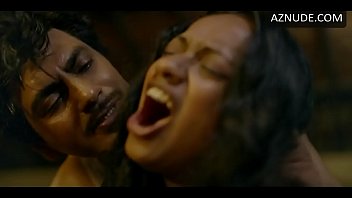 karishma scene sex shetty kapoor hot sunil Maid looks at cockflash