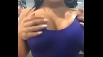 au sexe bureau Ebony sluts covered in frosting