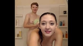 lesbian in shower cabine Voyeur amateur hidden